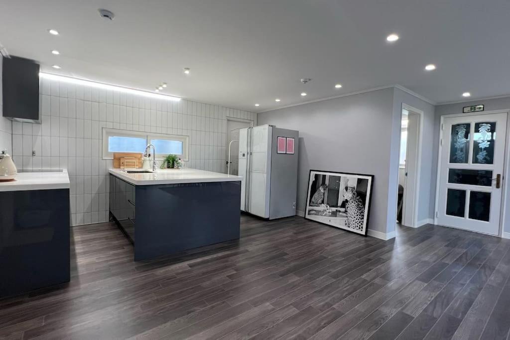 Hongdae 3Bedroom Apartment #14 سيول المظهر الخارجي الصورة